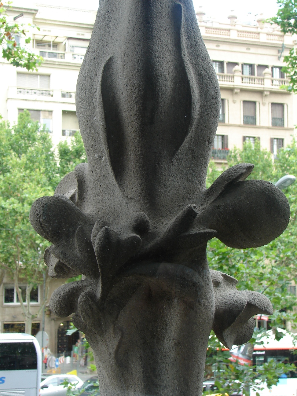 Casa Batlló - Balcony Pillar