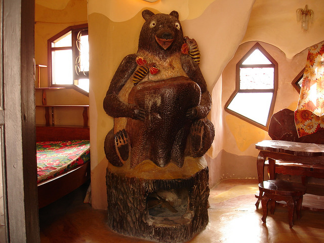 Hang Nga Guesthouse - Interior 9